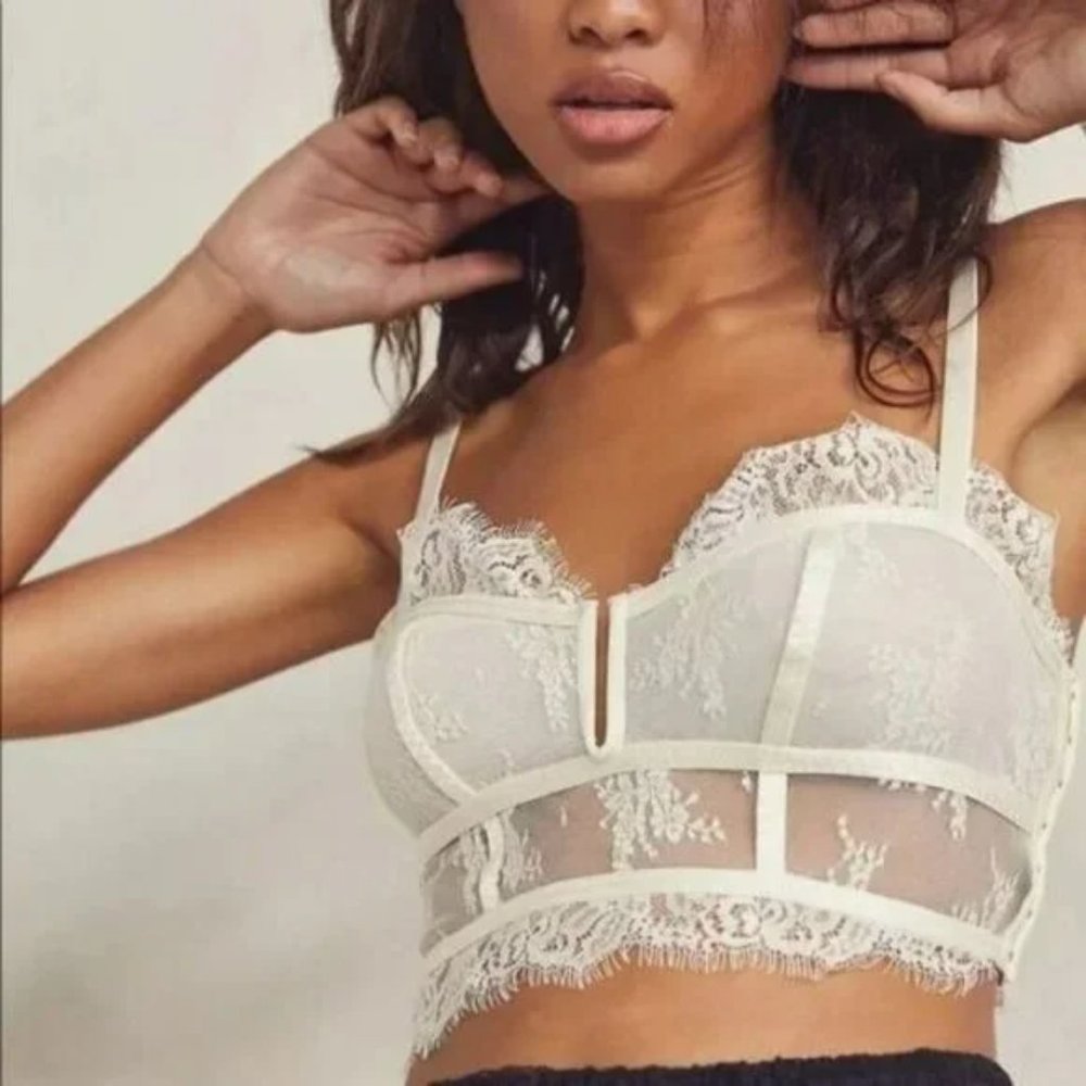 Free People Layer In Lace Bustier Ivory NWT Size Small